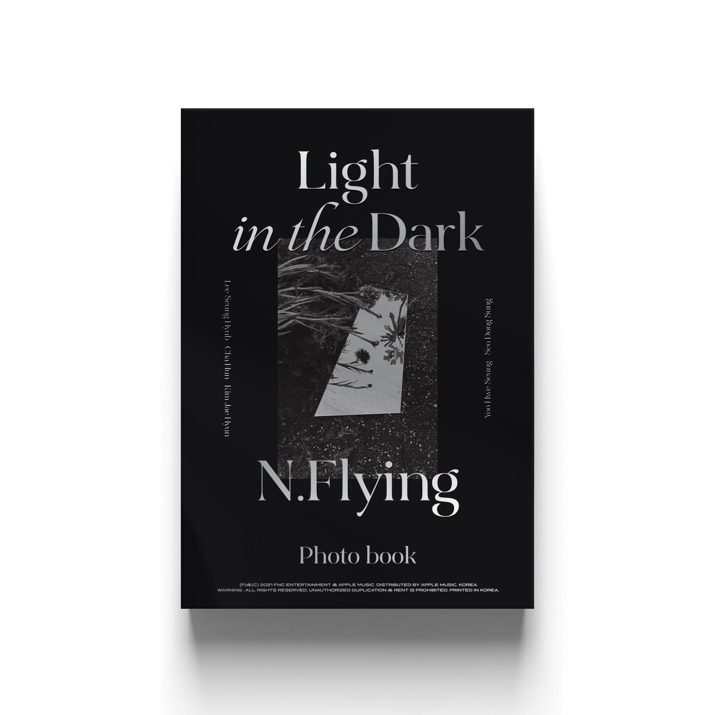 N.Flying 1st Photo Book [Light in the Dark] 🇰🇷